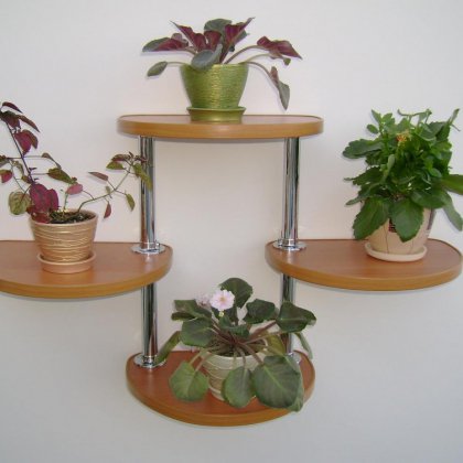 Как сделать полку для цветов ?